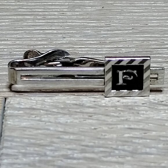SWANK Other - SWANK Vintage Monogrammed "F" Tie Bar Clip